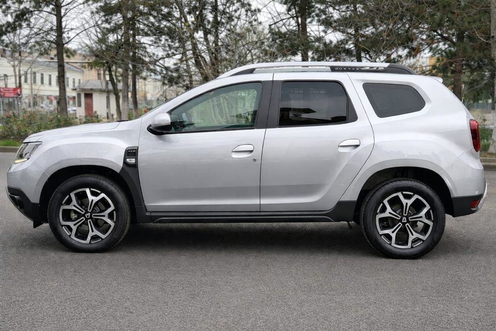 Dacia Duster.  4×4