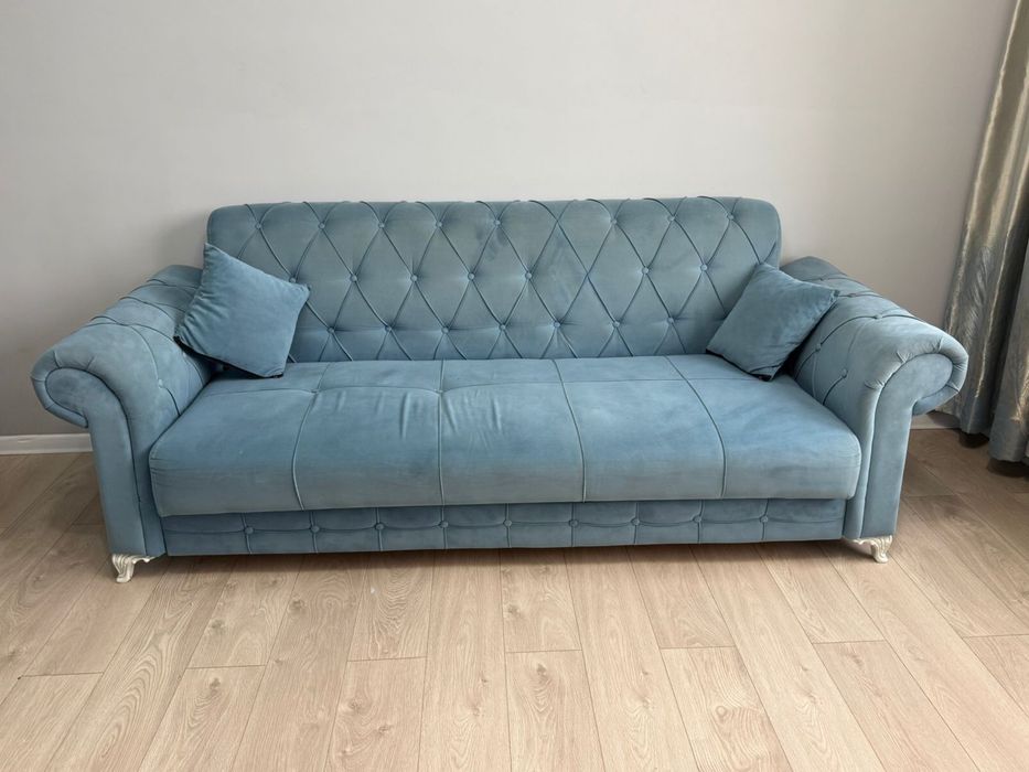 Диван для гостиной