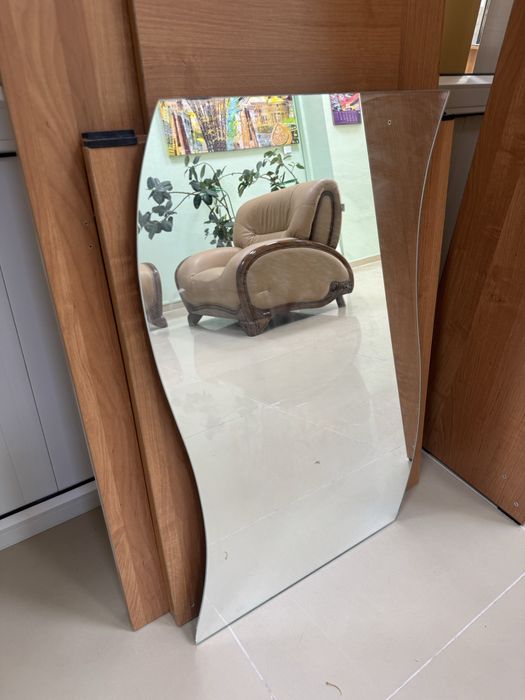 Продается зеркало