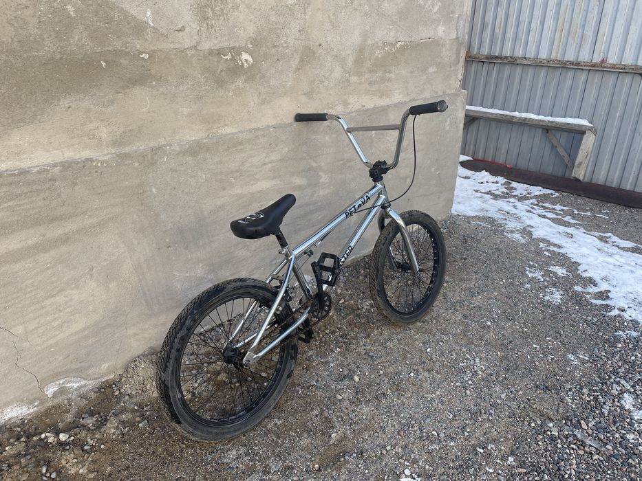 Велосипед BMX трюковой