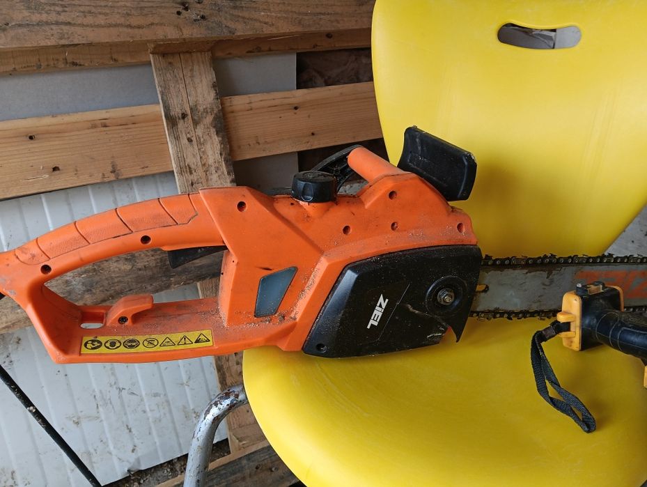 Електропил на ток