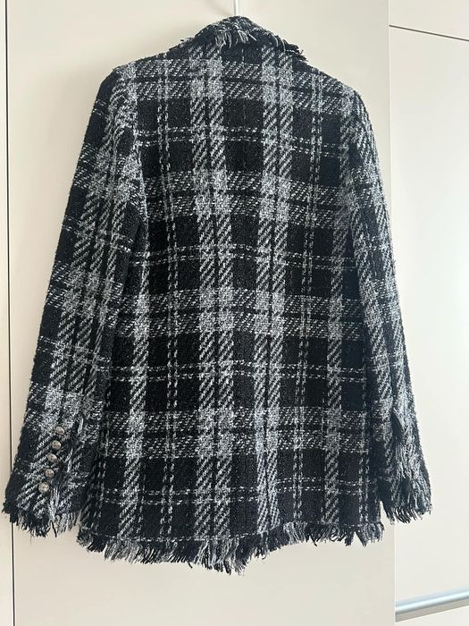 Сако от букле с черна лъскава нишка на българския бранд Other Theory.