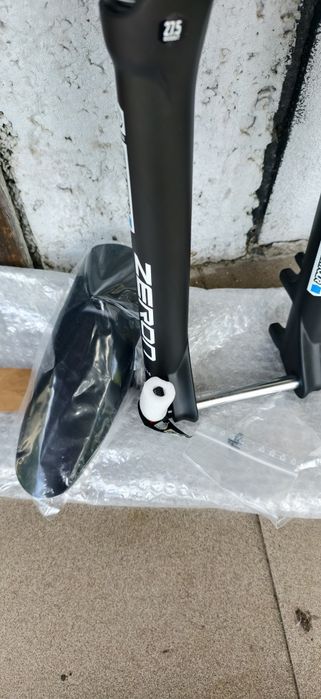 Вилки SR Suntour ZERON35 27.5" 130/150mm AIR LOR Boost 15x110mm Tapered