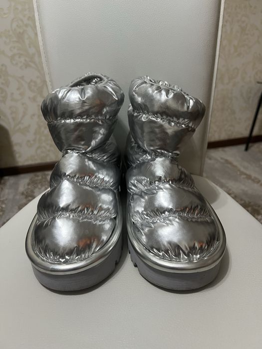 Сапоги дутики женские