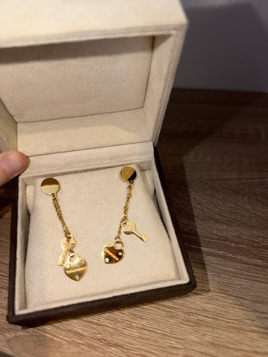 Cercei tiffany & co inimioară și cheie cu cristale micuțe