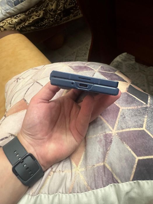 Продам Samsung galaxy Fold 6, 512