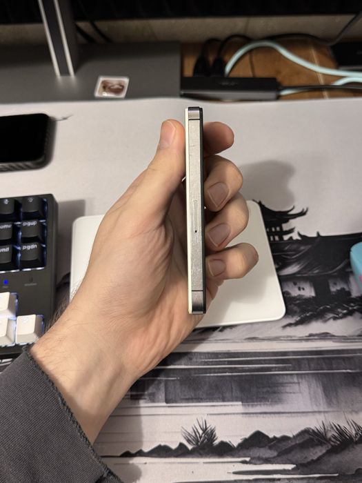 iPhone 4S в нормальном состоянии