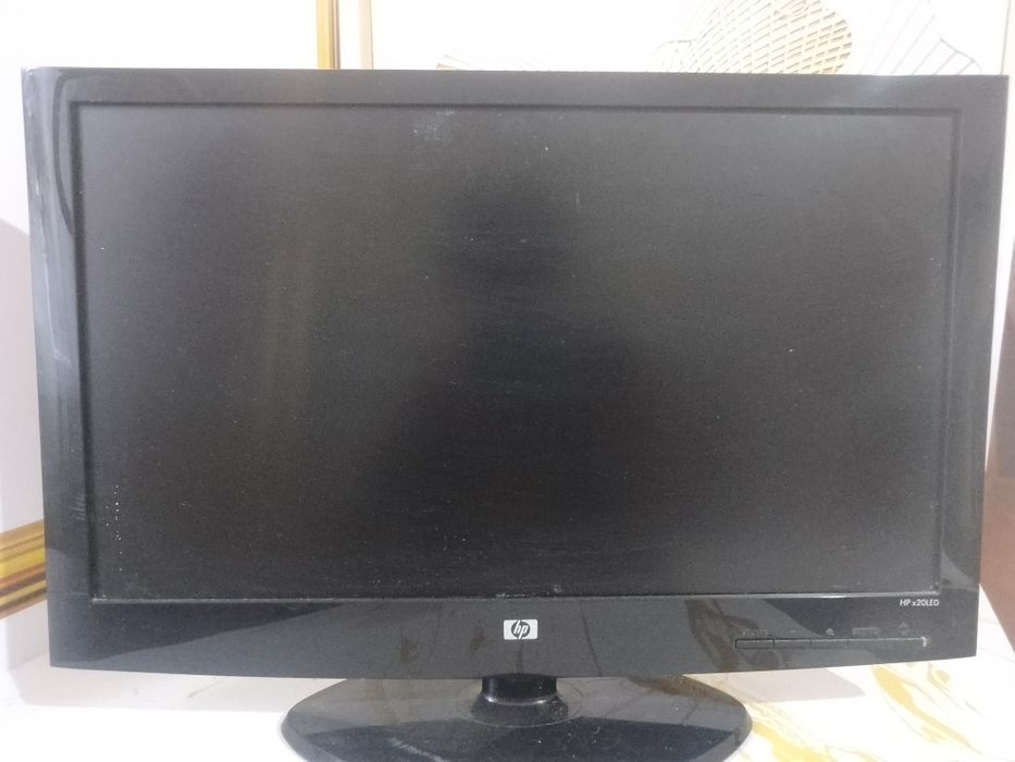 монитор hp 20led