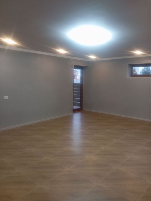 Учебный центр или офис. на любой бизнес помишень в аренду Здаëтся