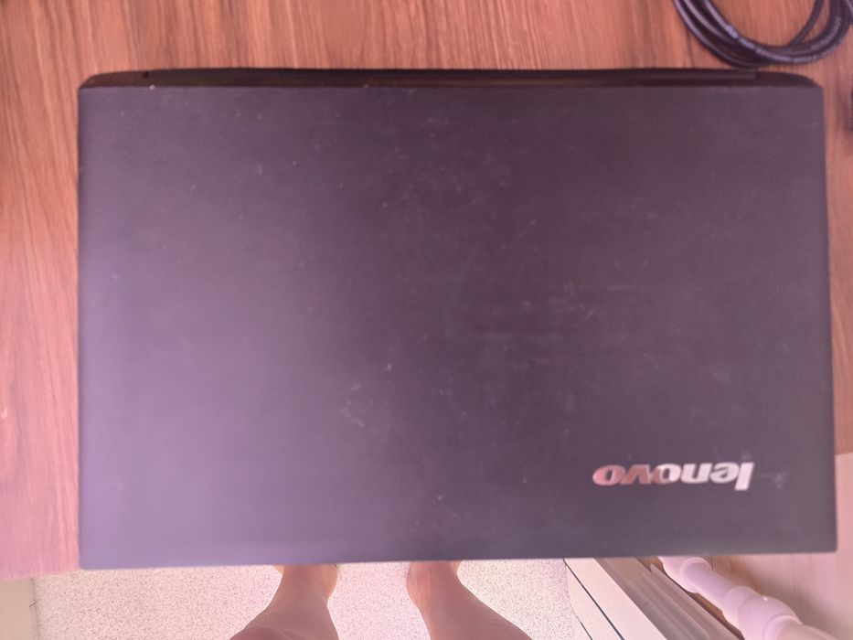 Продается ноутбук леново