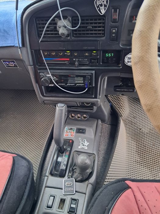 Тоета хайлюкс сюрф130