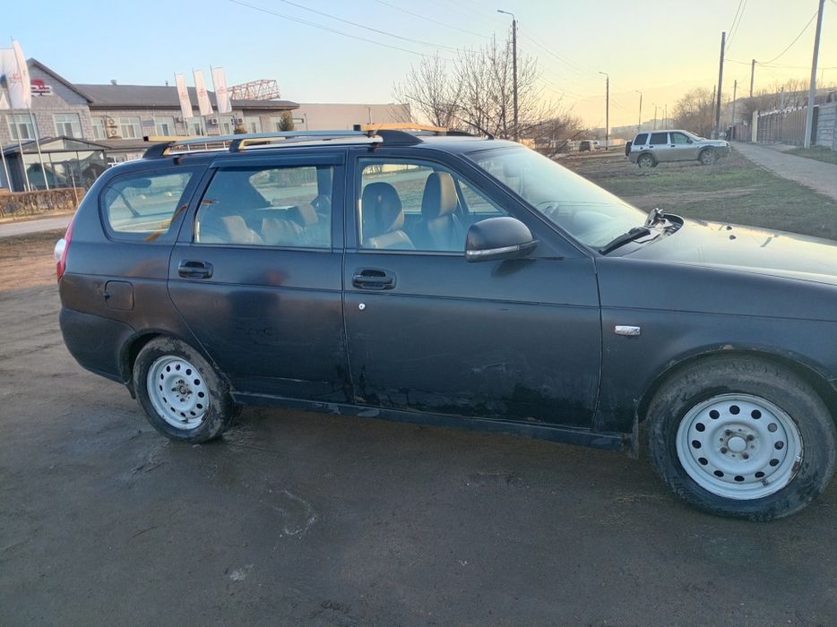 Продам приору уневерсал