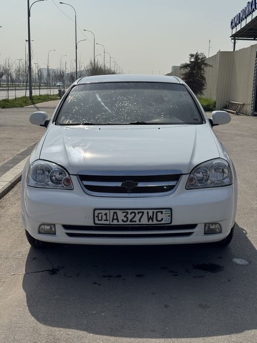 Lacetti 1.8 Arenda Лачетти 1.8 Аренда