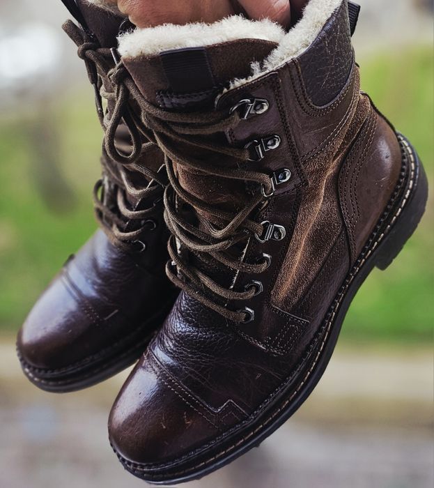 Ghete piele Hugo Boss blana miel marimea 41