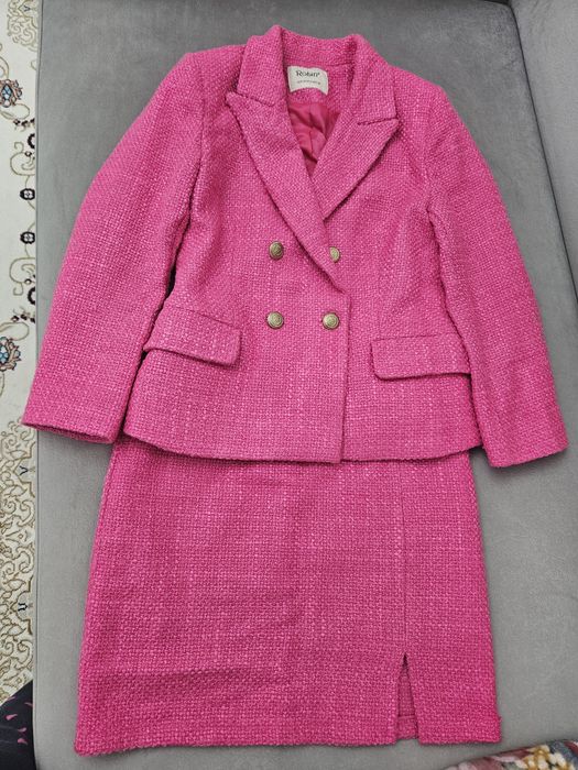 Твидовой двойка б/у