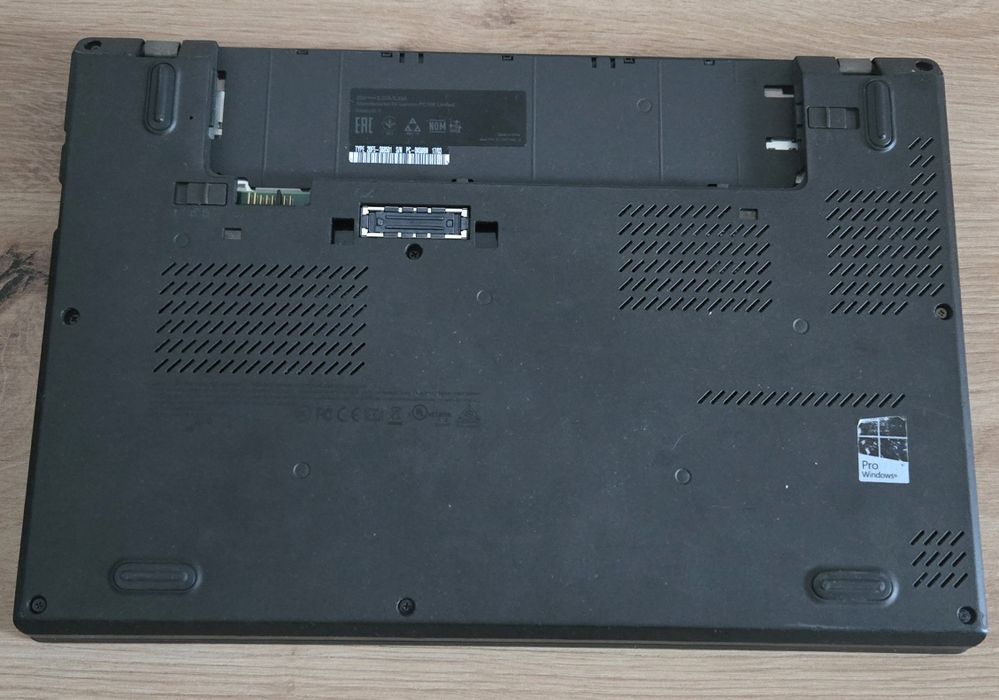 Laptop Lenovo X260 i5 6300U 8GB DDR4 SSD