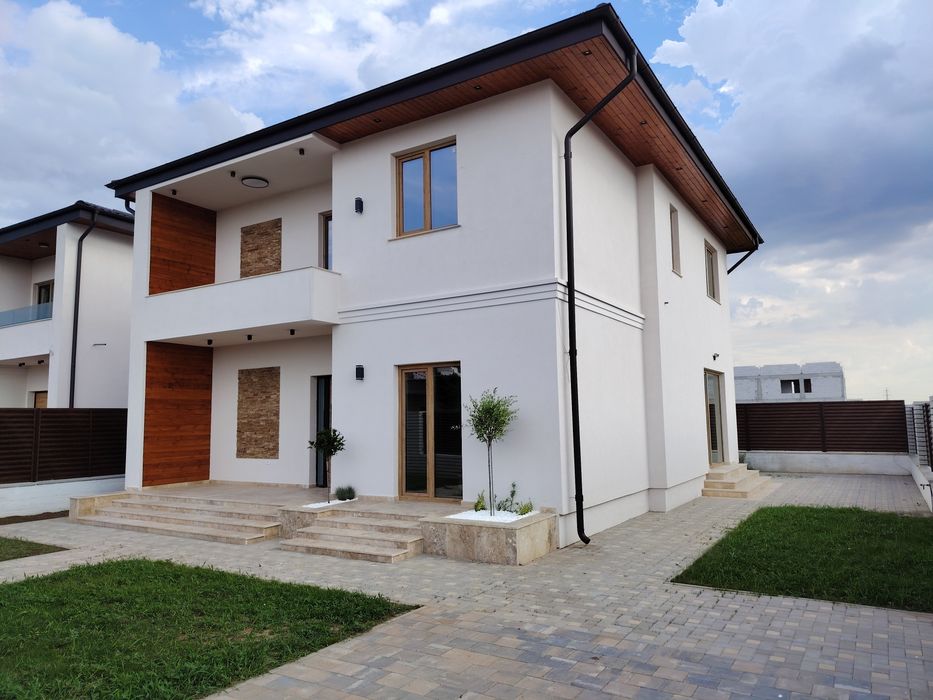 Vila Dobroiesti 5 camere, 3 bai, cartier rezidențial, strada Asfaltata