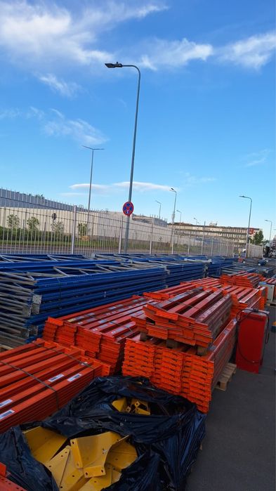 Rafturi metalice Stow