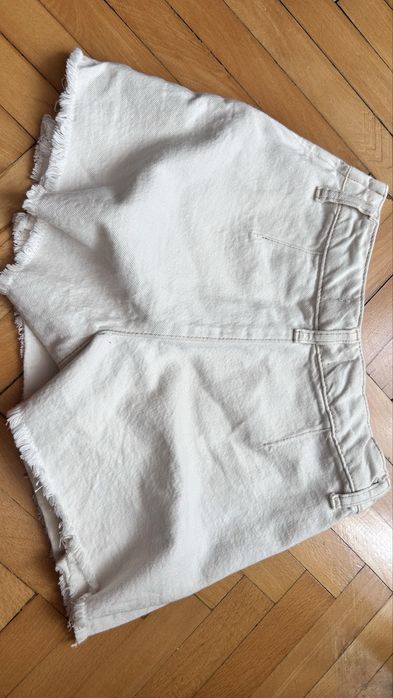 pantaloni scurți - fustă Zara