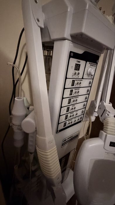 Aparat cosmetic profesional multifuncțional IM-1002 – ideal pentru salon sau uz personal