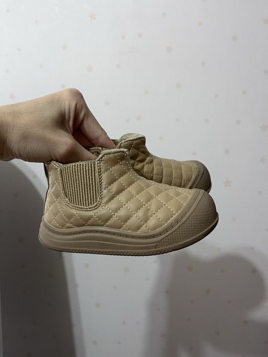 Ботиночки демисезонные