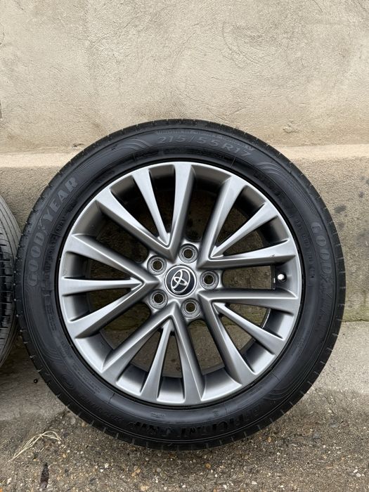 Титанки на камри R17