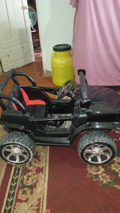 Детская машина сатилади