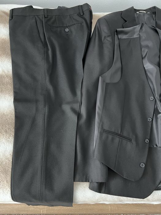 Costum barbati negru