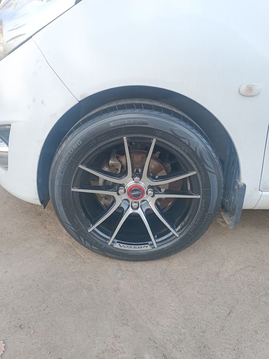 Vossen Diska Balon XXR Stil 195 55 R15 Holati Ideal