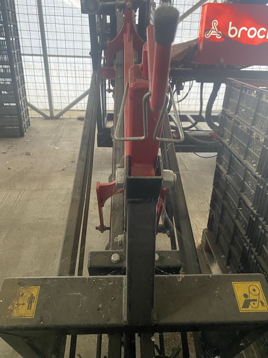 Recoltat usturoi JJ BROCH