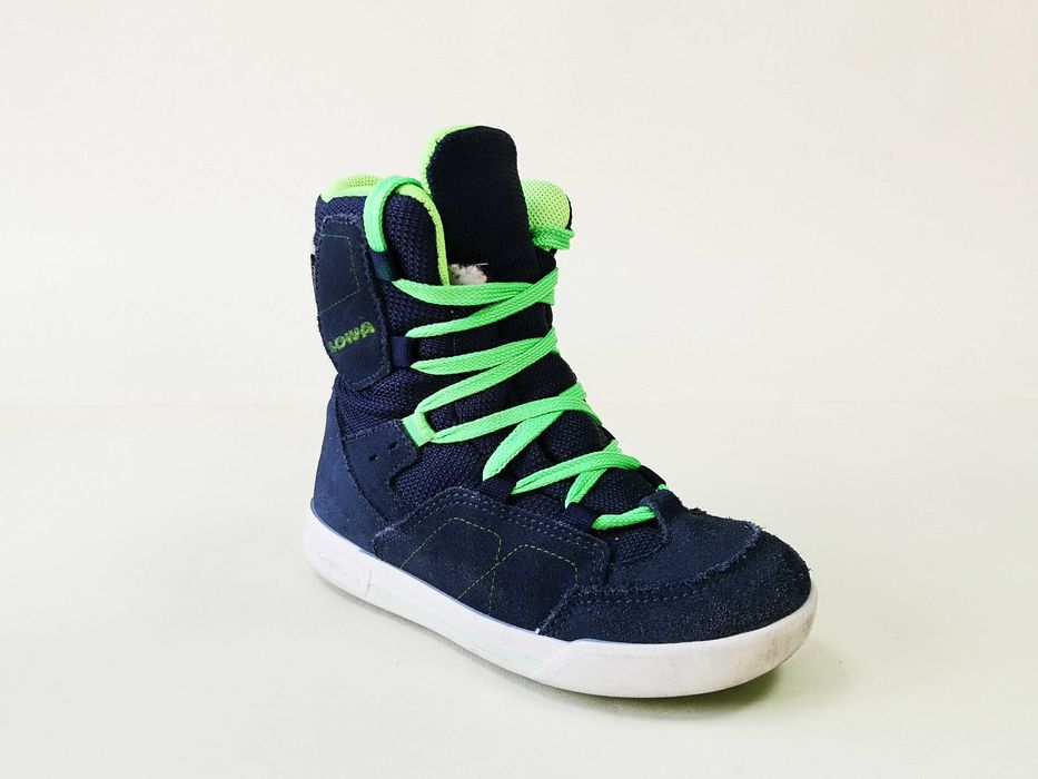 Bocanci copii  29 30 Lowa Goretex  ghete munte Moonboot imblaniti