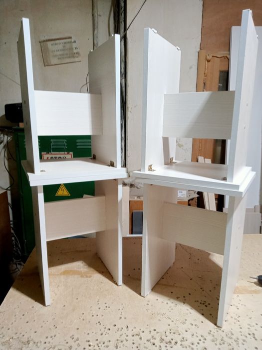 Продам  табуретки