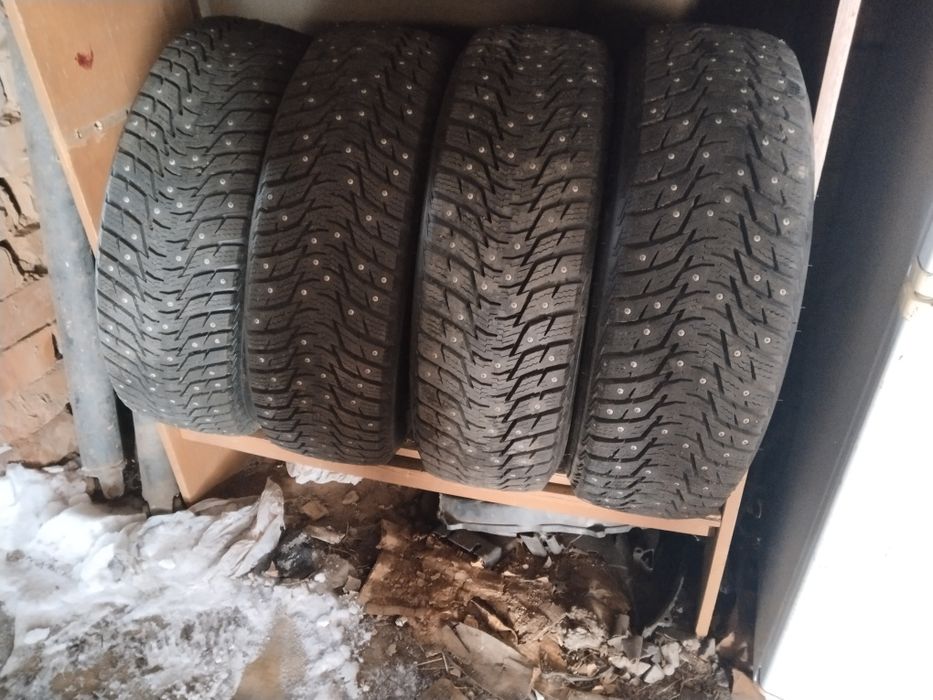 Продам комплект колёс