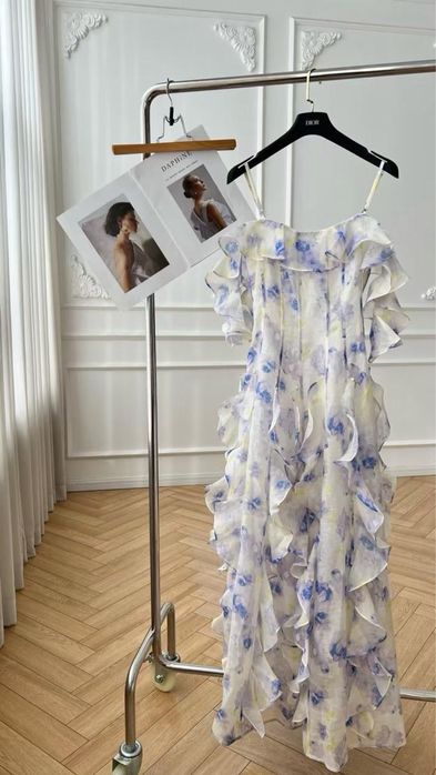 Продаю новое супер нежное платье