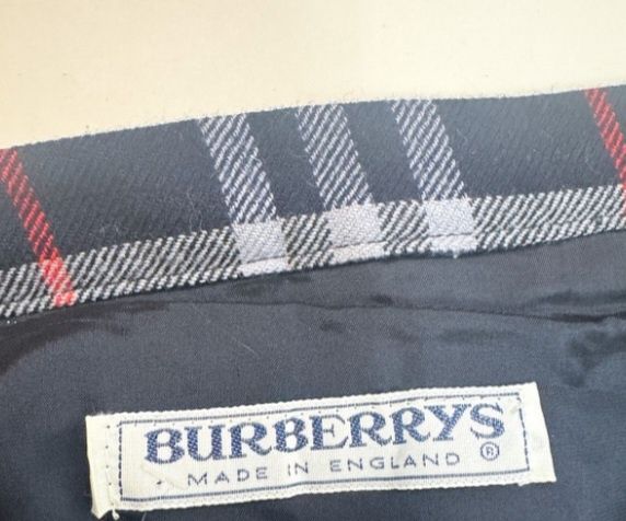 Fusta burberrys mărimea s  xs