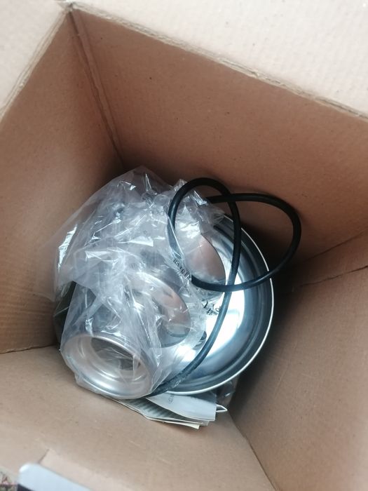 Fântână ciocolata, inox, folosita o singura data, ca noua