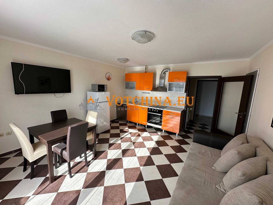 Продава се Тристаен апартамент в Созопол - 108 кв.м за 1329 €/кв.м - Снимка #2