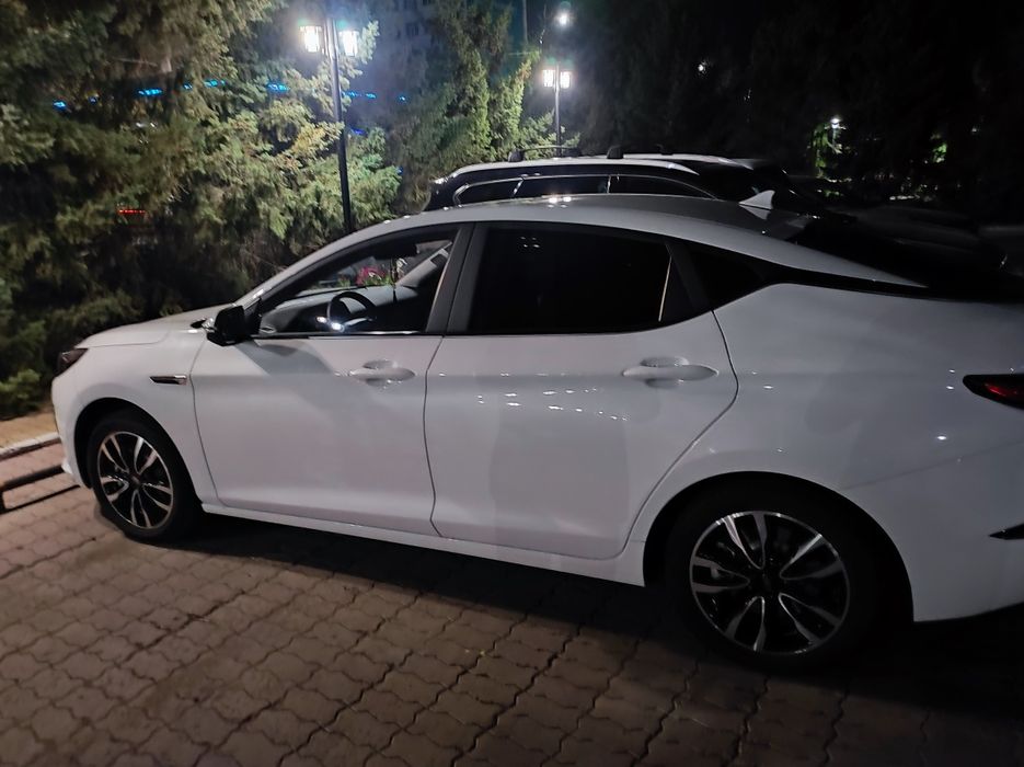 Продам авто JAC-J7