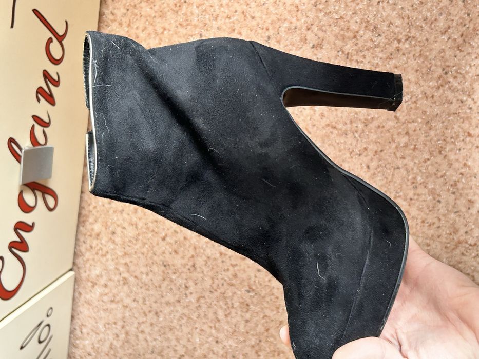 Замшевые каблуки 37 размер