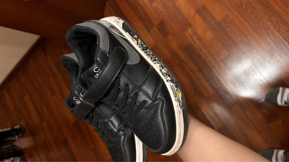 Продам кеды,для мальчика осенне-весенние