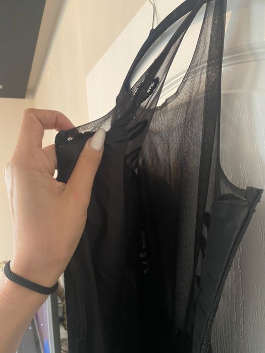 Официална рокля