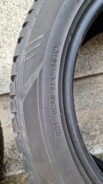 Зимни гими Laufenn 225/50/17