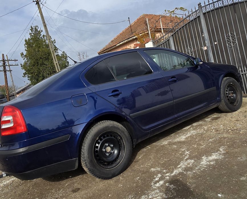 Vând skoda octavia 2