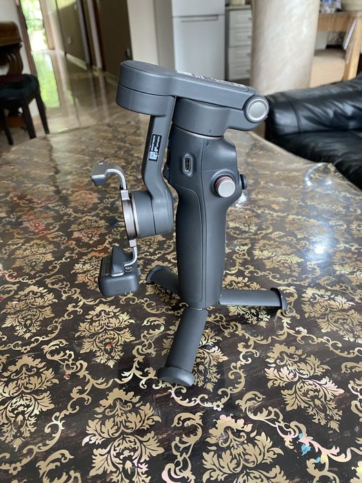 Stabilizator dgi osmo mobile 7p