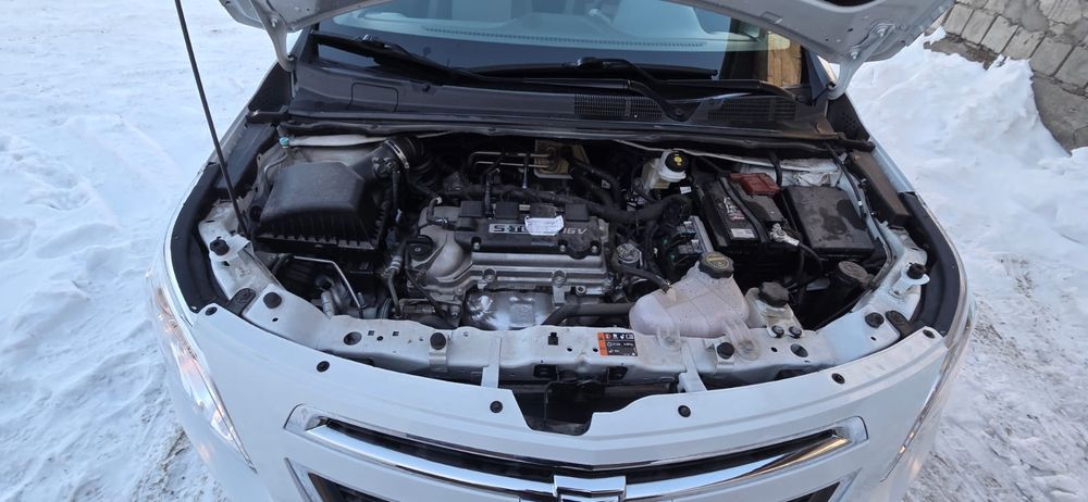 Продам Шевролет кобальт новый.25 года.