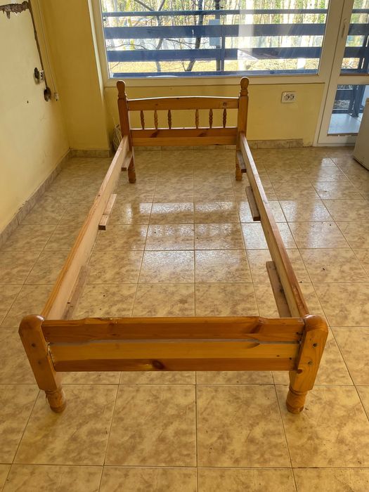 Троянска мебел масив