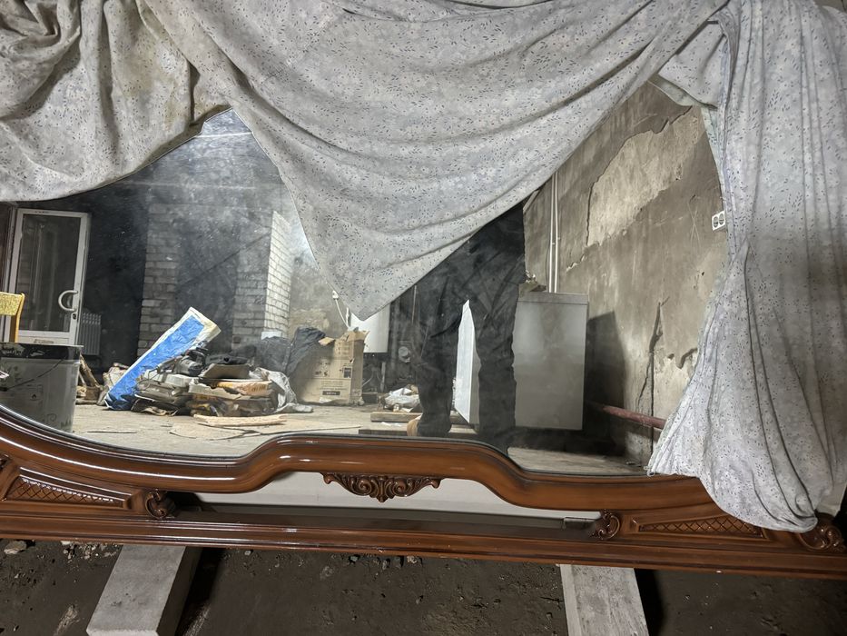 Продам зеркало от мебели