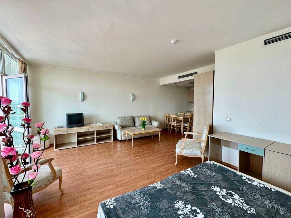 Продава се Едностаен апартамент в к.к. Слънчев бряг - 84 кв.м за 739 €/кв.м - Снимка #1