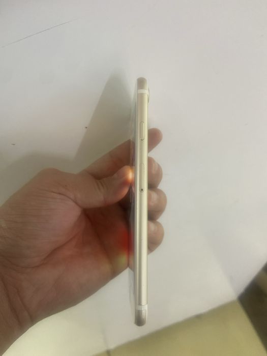 Iphone 7- 128 GB