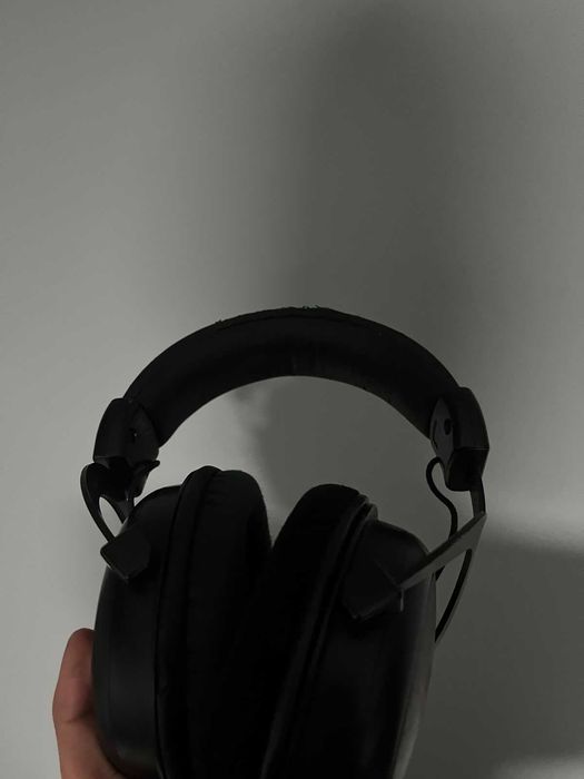 Игровые наушники hyperX cloud core 1